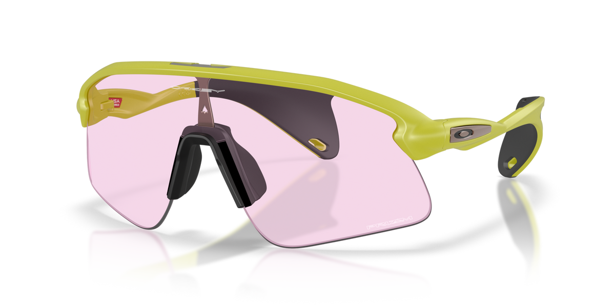 Oakley OO9517 Stunt Devil Limitless Collection