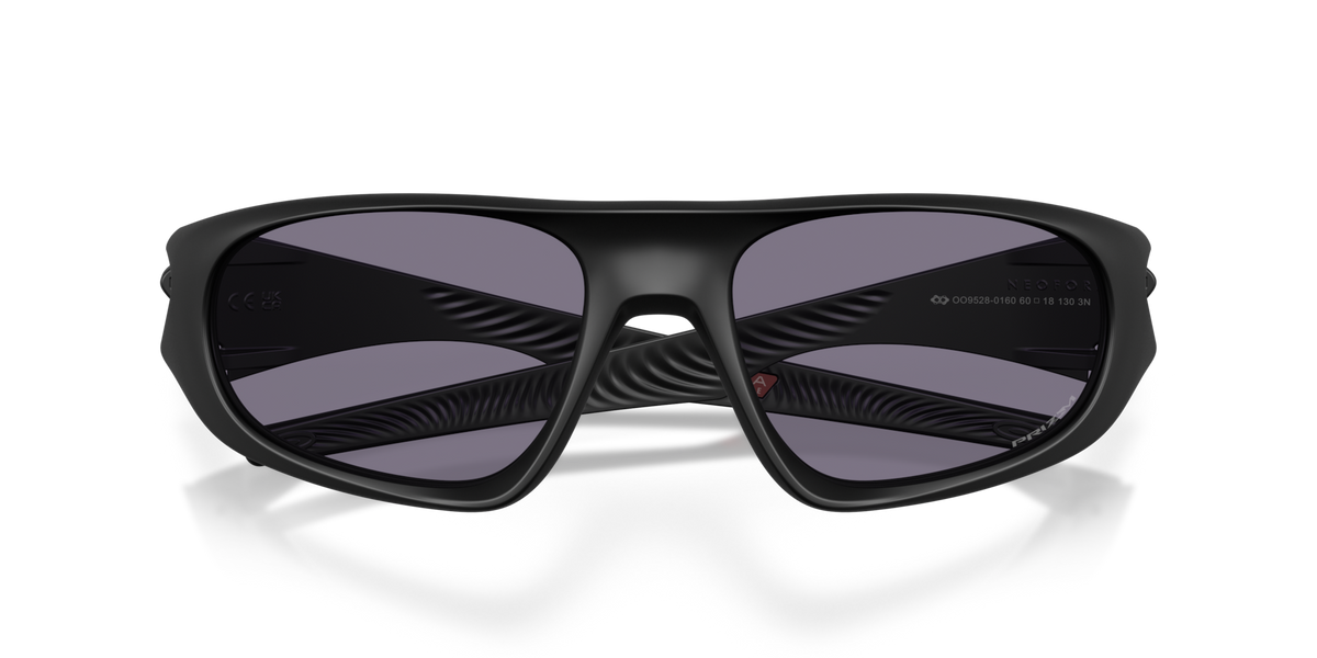 Oakley OO9528 Neoforma