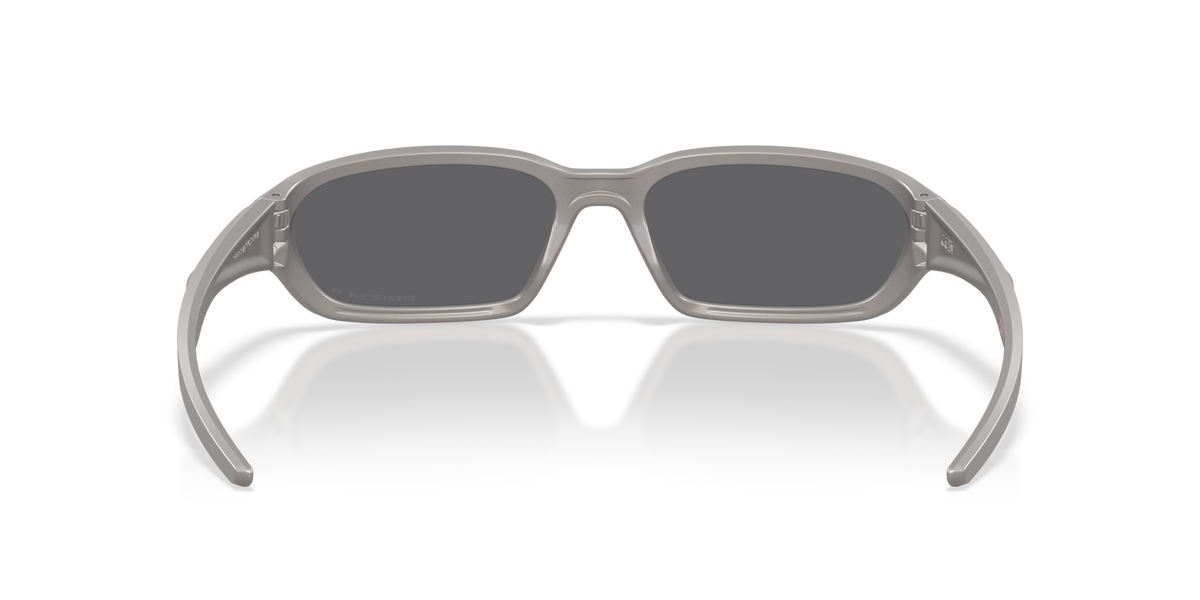 Oakley OO9530 Terraforma