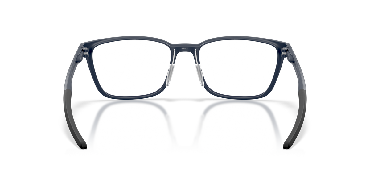 Oakley OX8205 Thinboard